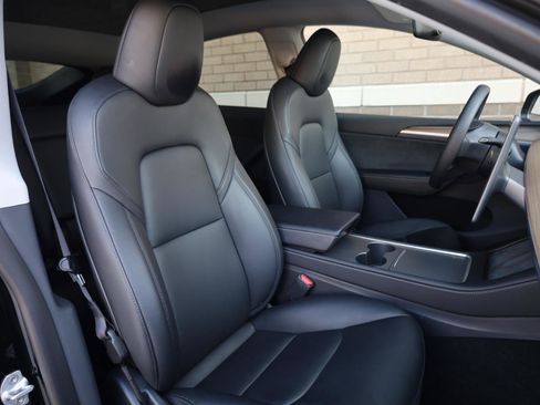 Used 2023 Tesla Model Y Long Range AWD/4WD image 28