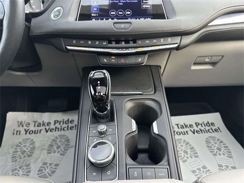 Certified 2023 Cadillac XT4 Luxury w/ Cold Weather Package image 49
