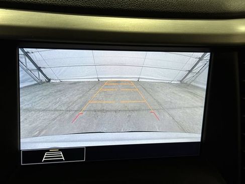 Used 2020 GMC Acadia SLT w/ LPO, Floor Liner Package FWD image 15
