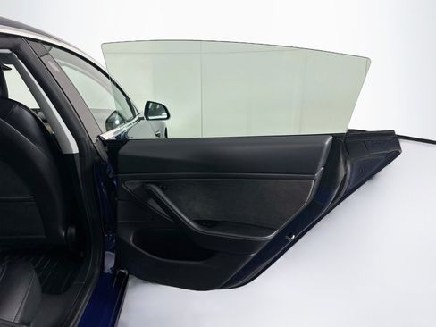 Used 2019 Tesla Model 3 Standard Range Plus RWD image 30