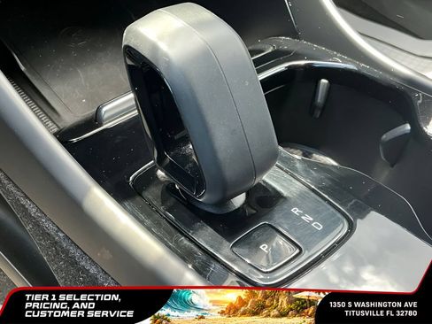 Used 2023 Volvo XC40 Recharge Ultimate AWD/4WD image 40