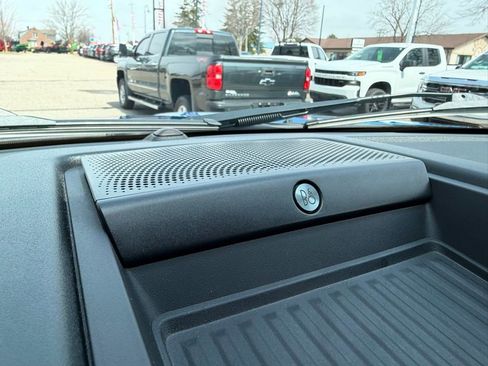 Used 2020 Ford F150 Lariat w/ Equipment Group 502A Luxury image 33