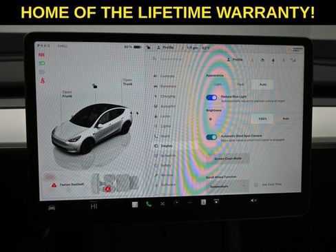 Used 2023 Tesla Model Y Long Range AWD/4WD image 27