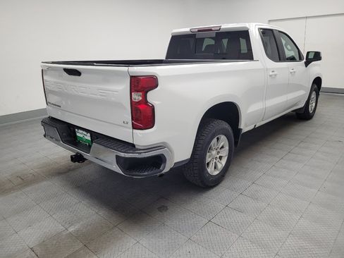 Used 2021 Chevrolet Silverado 1500 LT w/ Convenience Package II RWD image 9