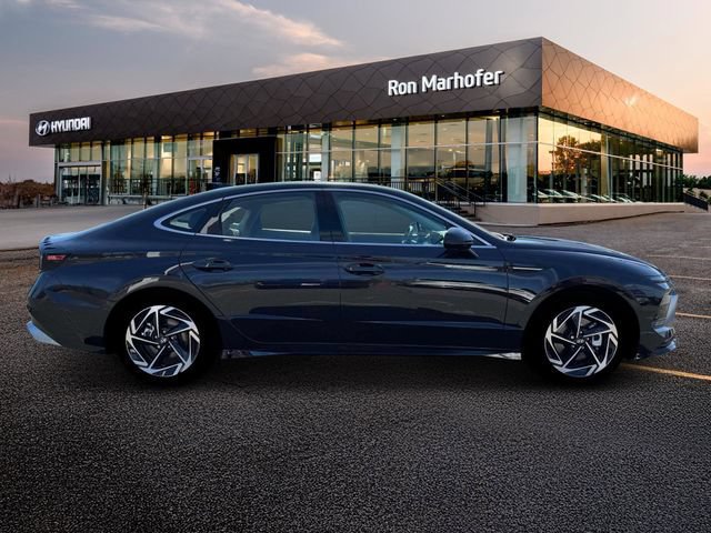Used 2025 Hyundai Sonata SEL FWD image 11