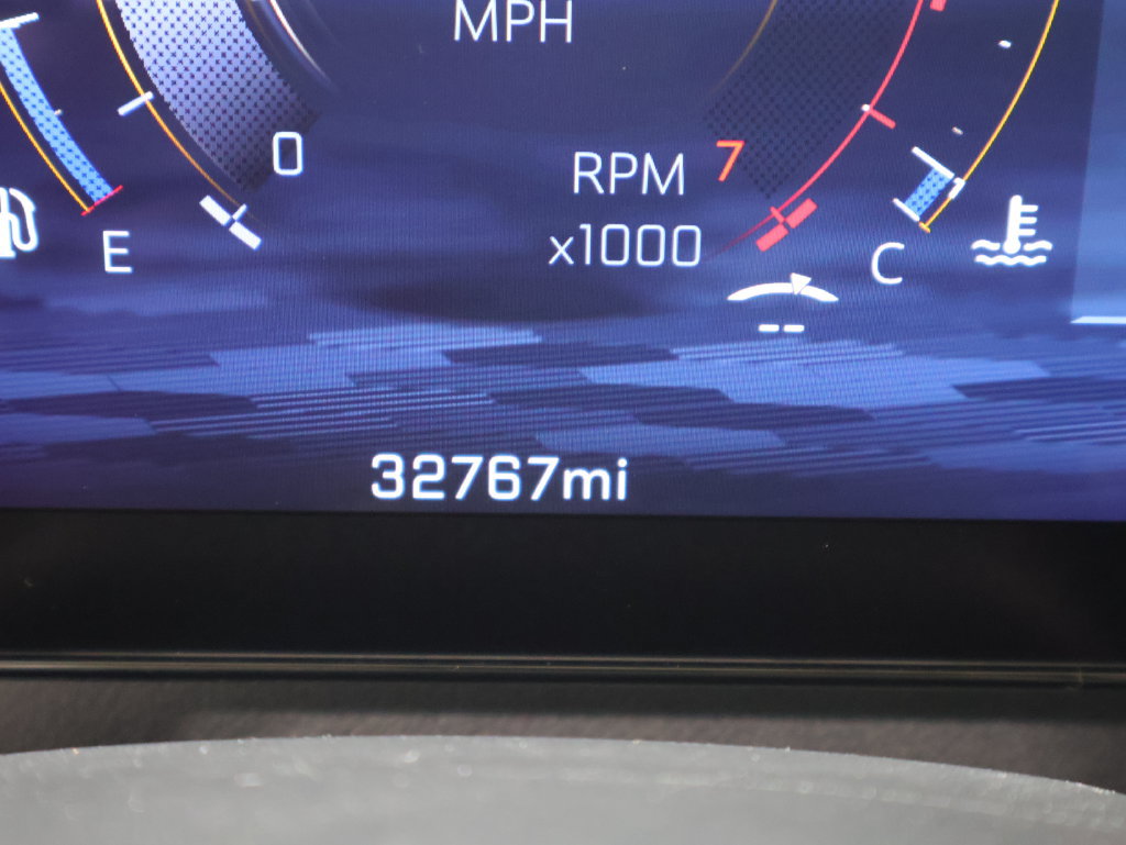 Used 2026 Chevrolet Traverse LT AWD/4WD image 33