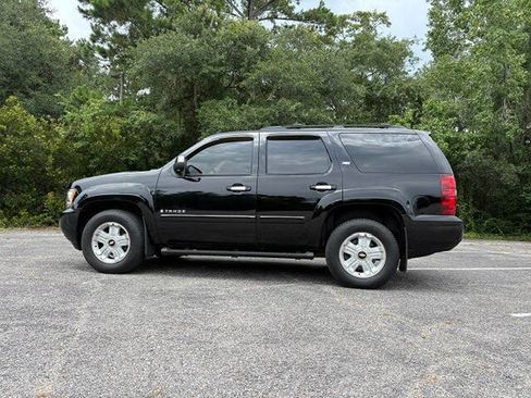 Used 2007 Chevrolet Tahoe LT w/ LT Preferred Equipment Group AWD/4WD image 9