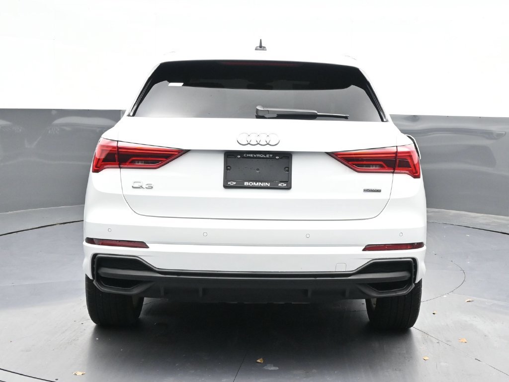 Used 2023 Audi Q3 2.0T Premium AWD/4WD image 4
