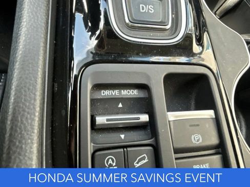 Used 2025 Honda Pilot Touring image 24