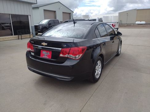 Used 2012 Chevrolet Cruze LT w/ RS Package FWD image 4