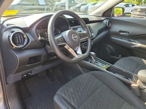 Used 2022 Nissan Kicks SV FWD image 21