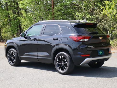 Certified 2023 Chevrolet TrailBlazer LT image 3