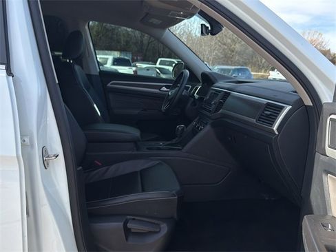 Used 2022 Volkswagen Atlas SE image 10