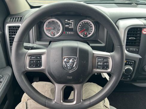 Used 2024 RAM 1500 Classic SLT image 18