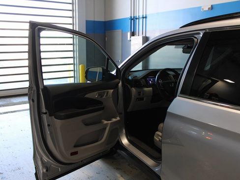 Used 2022 Honda Pilot Special Edition image 8