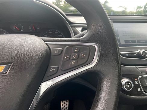 Used 2017 Chevrolet Malibu LS w/ LPO, Convenience Package 1 FWD image 23