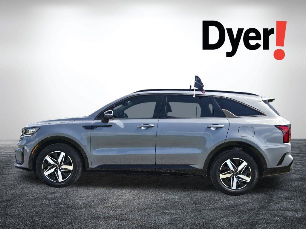 Used 2023 Kia Sorento S w/ Panoramic Sunroof Package FWD image 7