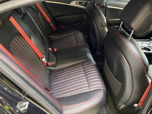 Used 2023 Genesis G70 2.0T w/ Sport Prestige Package image 27