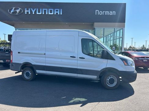 Used 2026 Ford Transit 250 148 Medium Roof w/ Load Area Protection Package RWD image 7