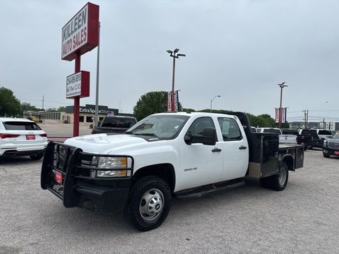 Used 2014 Chevrolet Silverado 3500 W/T w/ Skid Plate Package image 2