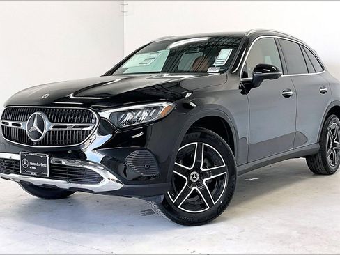 New 2026 Mercedes-Benz GLC 300 4MATIC image 2