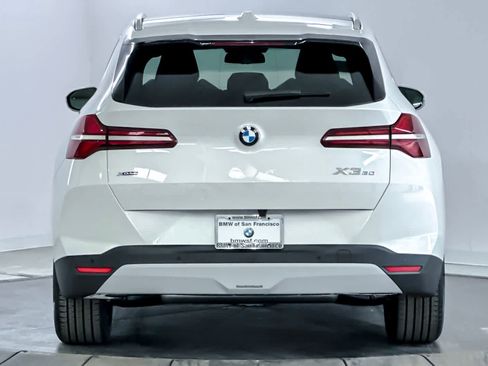Used 2026 BMW X3 xDrive30i w/ Premium Package AWD/4WD image 7