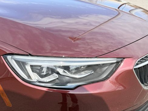 Used 2018 Buick Regal Essence w/ Driver Confidence Package #1 image 9