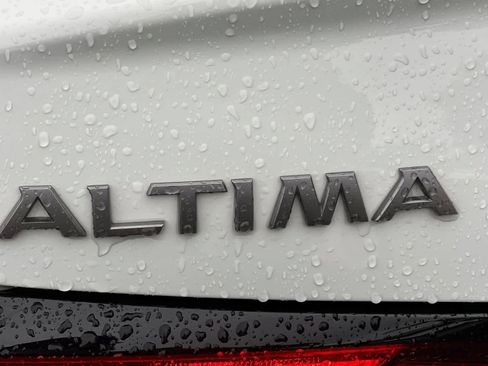 Certified 2025 Nissan Altima 2.5 S image 16