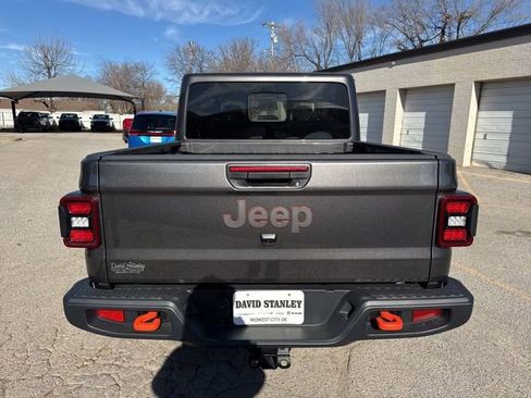 New 2026 Jeep Gladiator Mojave w/ Technology Group image 5