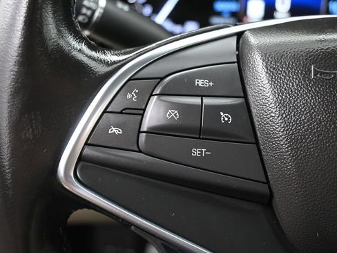 Used 2018 Cadillac XT5 Premium Luxury AWD/4WD image 24