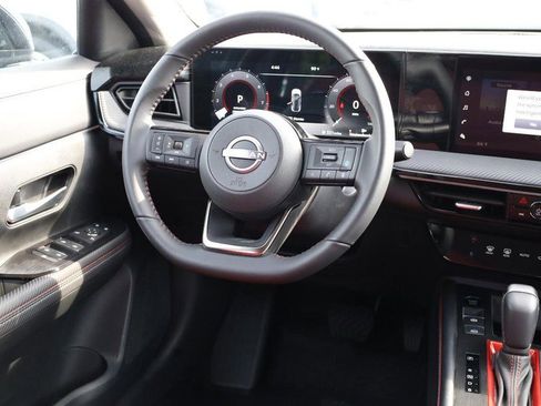 New 2025 Nissan Kicks SR image 26