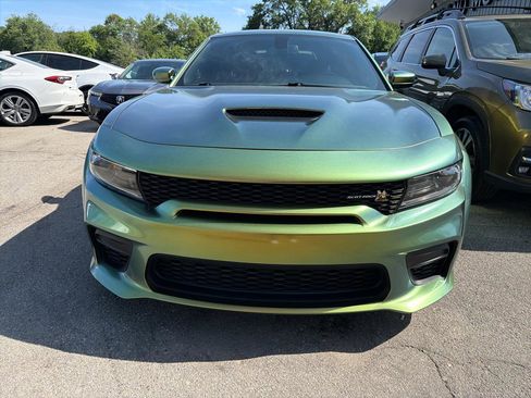 Used 2022 Dodge Charger Scat Pack RWD image 2