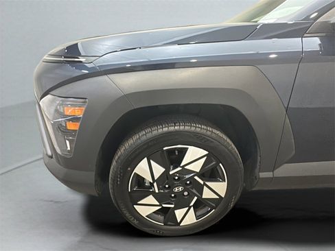 Certified 2025 Hyundai Kona SEL image 3