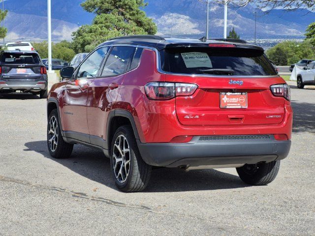 Used 2025 Jeep Compass Limited AWD/4WD image 4