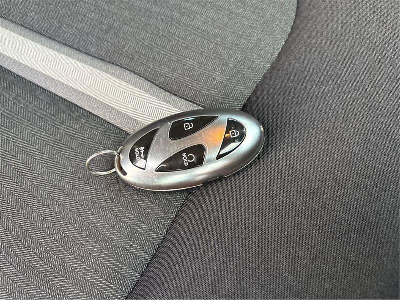 Used 2024 Hyundai Sonata SEL FWD image 20