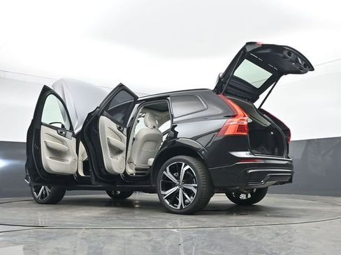 Used 2023 Volvo XC60 B5 Ultimate AWD/4WD image 57