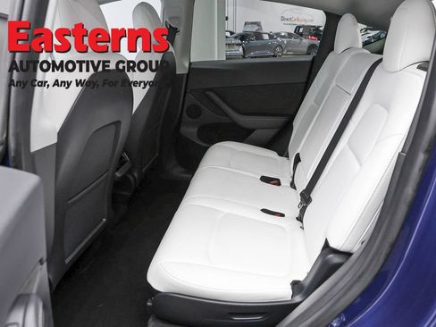 Used 2023 Tesla Model Y Long Range AWD/4WD image 16