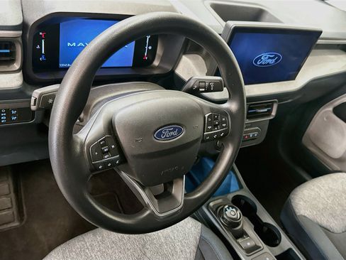 Used 2026 Ford Maverick XLT AWD/4WD image 18