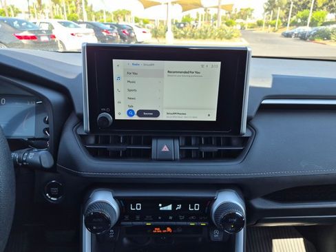 Used 2025 Toyota RAV4 XLE FWD image 13