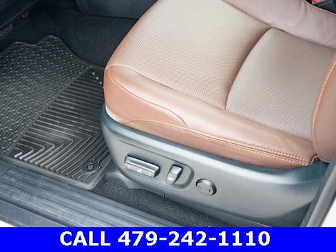 Used 2024 Toyota 4Runner Limited image 27