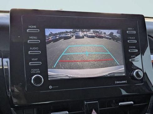 Used 2022 Toyota Camry LE AWD/4WD image 19