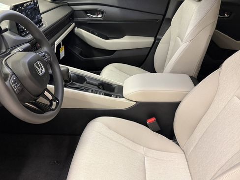 New 2025 Honda Accord LX image 15