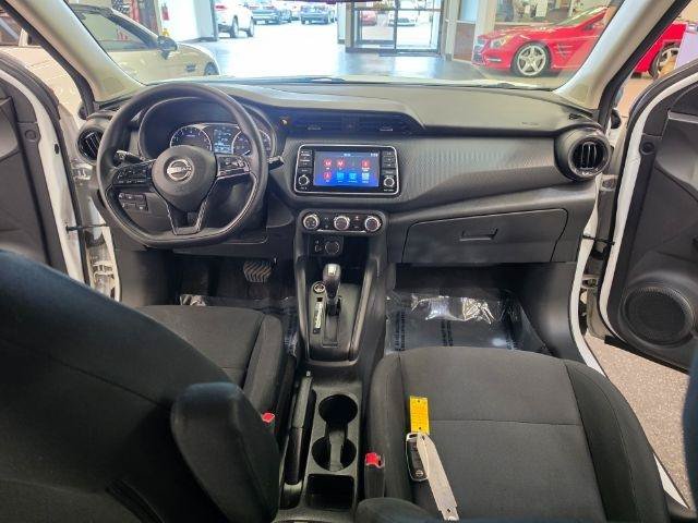 Used 2023 Nissan Kicks S FWD image 15