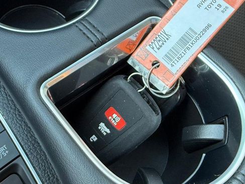 Used 2019 Toyota Avalon Touring w/ All Weather Liner Package image 30