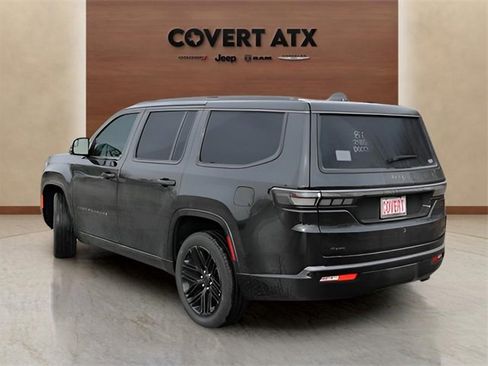 New 2026 Jeep Grand Wagoneer Limited image 3