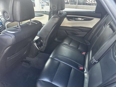 Used 2013 Cadillac XTS Platinum image 11