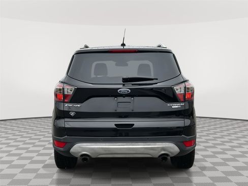 Used 2017 Ford Escape Titanium w/ Equipment Group 301A AWD/4WD image 4