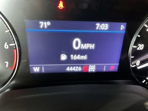 Used 2023 Buick Envision Preferred w/ Sport Touring Package AWD/4WD image 16