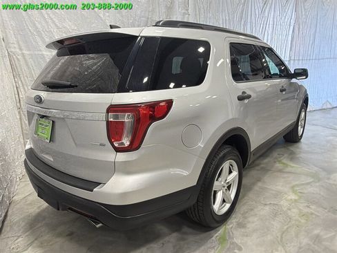 Used 2018 Ford Explorer 4WD w/ Class II Trailer Tow Package image 8