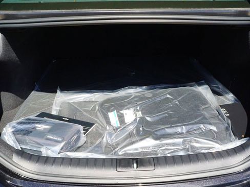 Certified 2025 Genesis G70 2.5T w/ Sport Prestige Package image 21